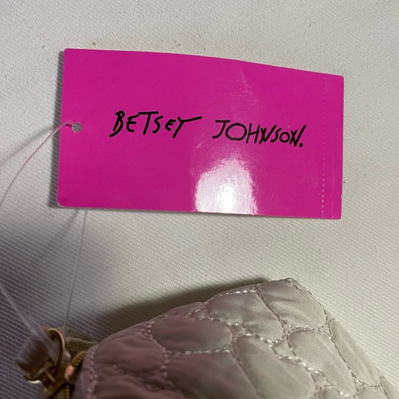 NWT BETSEY JOHNSON SNOWMAN KITSCH COSMETIC BAG CREAM MULTI - Picture 3 of 5